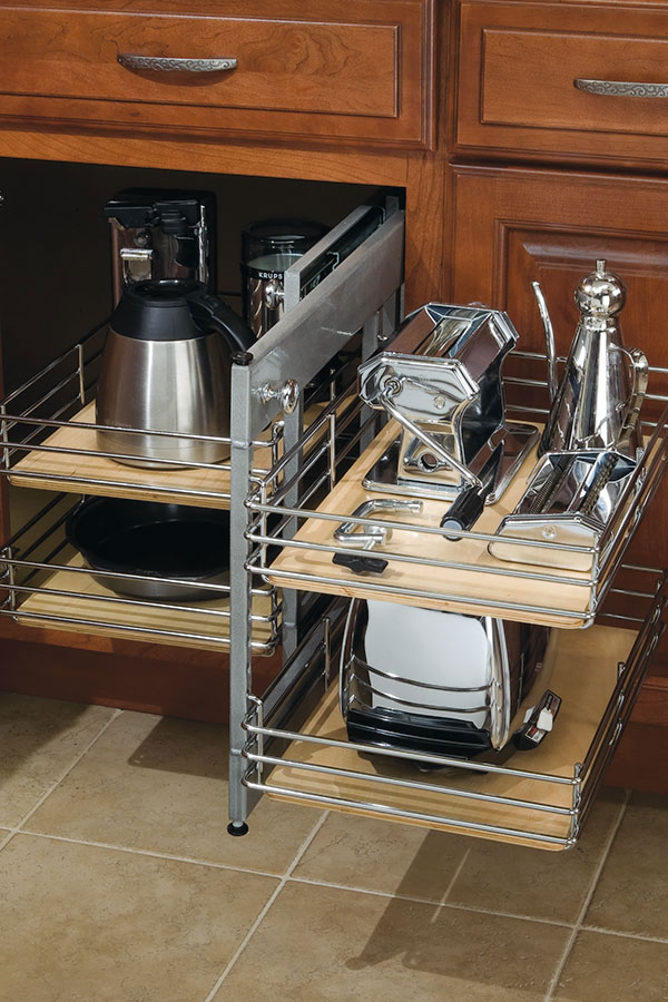 Base Corner Cabinet With Pull Out Kemper Cabinetry