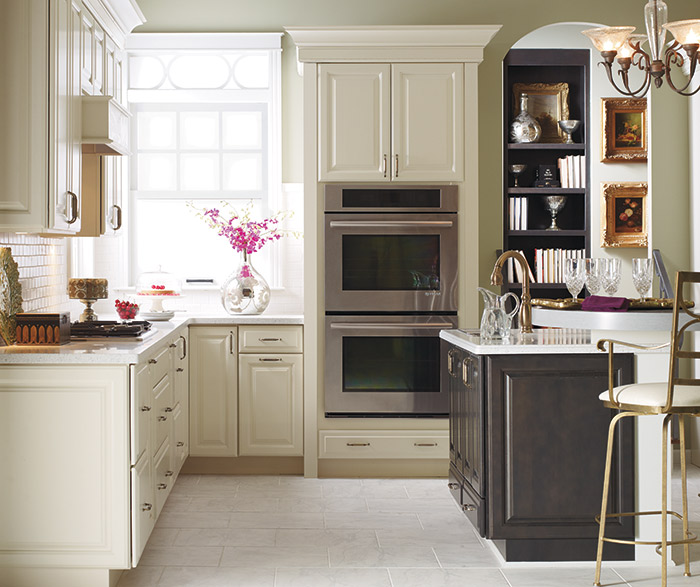 Off White Kitchen Cabinets - Kemper Cabinetry