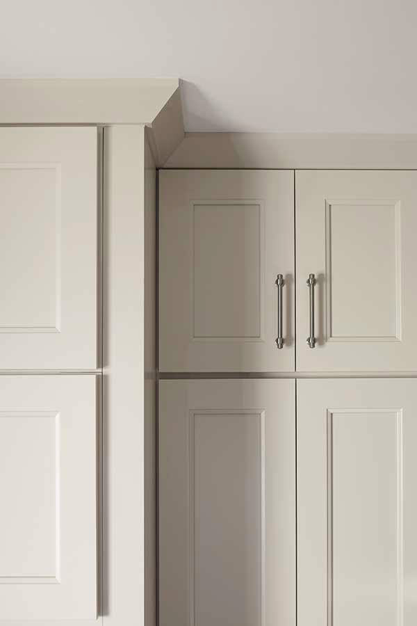 shaker crown moulding - kemper cabinetry