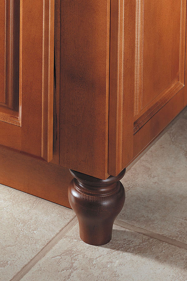 Cabinet foot clearance