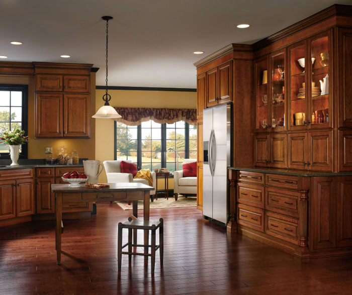 Cherry kitchen cabinets by Kemper Cabinetry